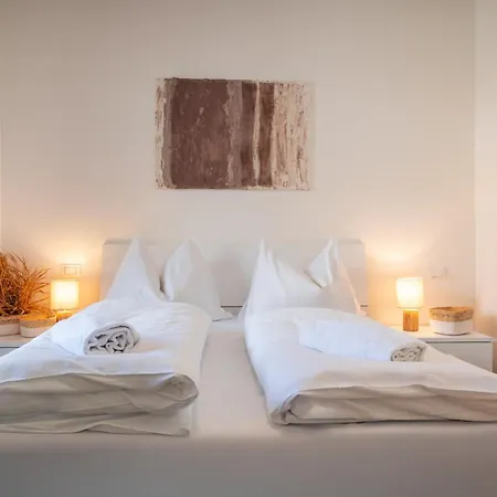 Lumos - The Center *