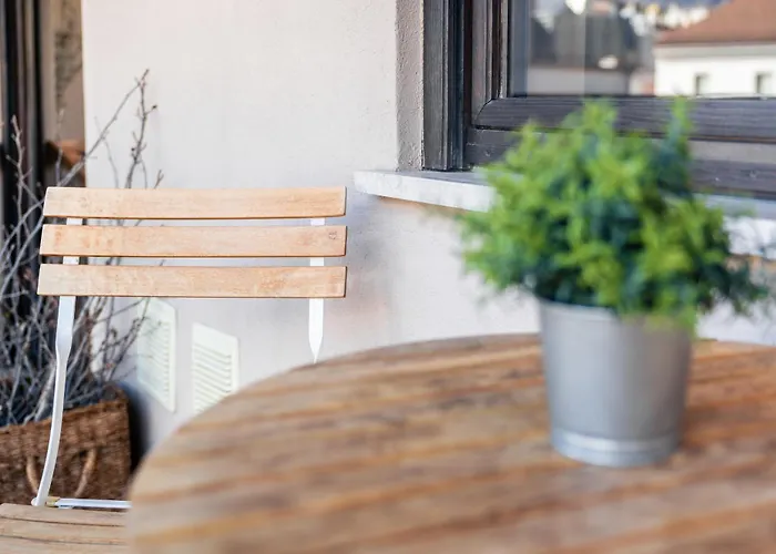 Lumos - The Center *